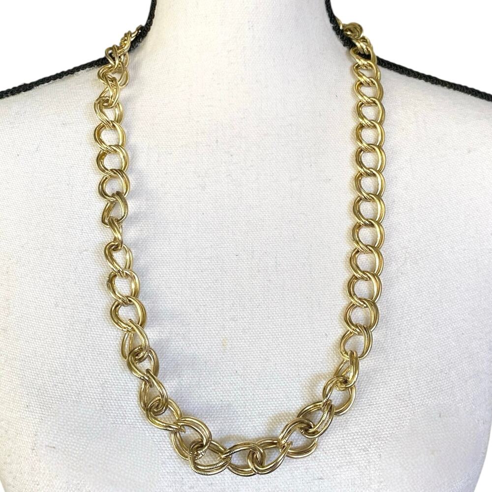 VTG Chunky Chain Link Gold Tone Necklace 29” Length Textured Fashion Jewelry